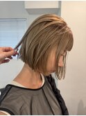 ルーツカラーボブ
