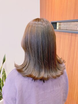 メープル(maple) くびれヘア×オリーブカラー