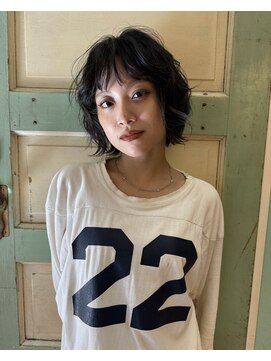 ランプ 代官山(the lamp) フレンチボブハッシュカット艶カラーダークトーン