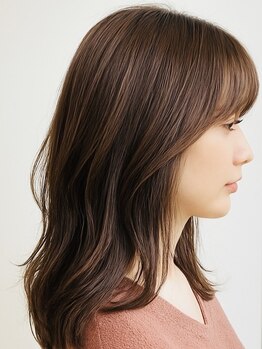 ヘアーサロン アールイー(Hair salon Re)の写真/話題のイルミナカラーやTHROWカラー、耳周りの印象を変えるイヤリングカラー等最高品質な薬剤をご用意◎