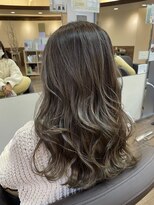 コエ(Coe)&nbsp;ハイライトグラデーション