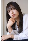 上品で大人っぽいオリープと さり気ないレイヤーで透け感を◎