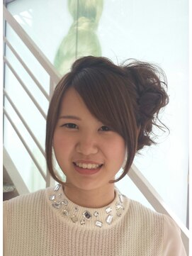 ヘアーヴィーヴル 松茂店(Hair BIVRE) 編み込みサイドアップ