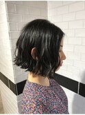 黒髮でも相性抜群☆切りっぱなしウェーブ☆