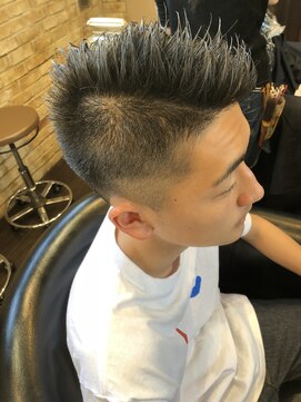 モナン 海老名(Monan) メンズツーブロアシメ