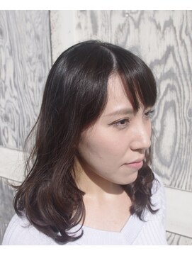 リーフヘアー(Leaf hair) 巻き髪風ゆるふわパーマ