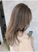 いやコレ絶対綺麗な人ですやん