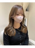 ゆるく巻いても可愛いレイヤースタイル