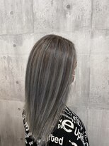 ジェンダーヘア(GENDER hair) シルバーブルー×ハイライトカラー#デザインカラー#前髪9/Ｎ