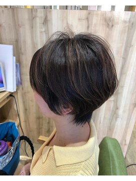 カミケンネクスト(kamiken.next) 絶壁カバー大人ショートボブ小顔ボリューム【カミケンネクスト】