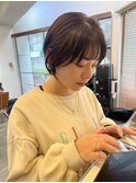 顔まわりに合わせたショートボブ 新宿御苑前