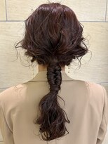 ピークアブー 銀座並木通り(PEEK-A-BOO) パーマの編みおろしアレンジ