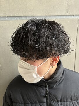 グラフ 立川(Graph.) 波巻きスパイラルツーブロックマッシュパーマメンズ