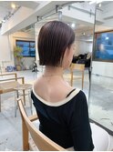 耳をかけるとアゴ上パツッとラインミニボブ