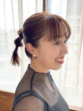 オルガン(Organ) 春の光に映える、抜け感ポニーテールアレンジ