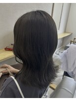 クラリス(CLARIS)&nbsp;オリーブカラー×くびれヘア