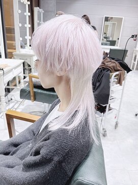 ハイレイヤーウルフ/ホワイトカラー全頭ブリーチ