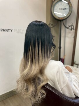 パーティパーティ ヘア(PARTYPARTY hair) グラデーションロング~やっぱりブラックは無敵