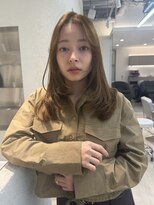 ノイ 銀座(noi)&nbsp;顔周りレイヤーカットべージュカラーくびれレイヤーカット