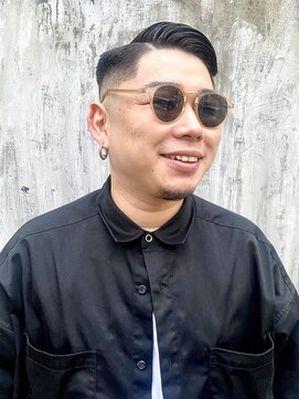 ケシキ大名(keshiki) 好印象爽やかサイドパートスキンフェード七三