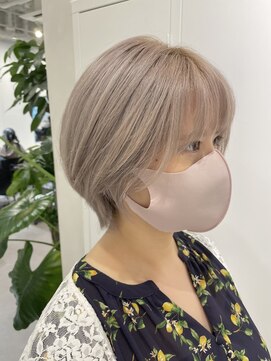 ボンドストーリーホワイト(BondStory White) 【Bond Stroy 白川】ロイヤルミルクティーベージュ