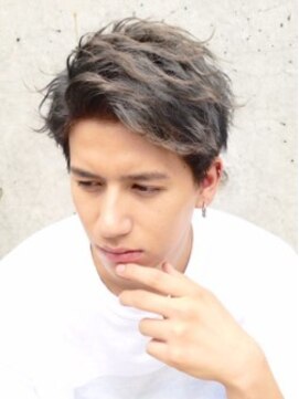 メンズヘアトーキョー 原宿(MEN'S HAIR TOKYO) サイドパートショート/アップバング/アッシュブラウンハイライト