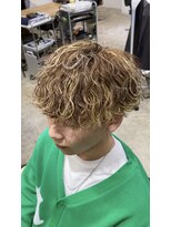 エルオム(EL.HOMME)&nbsp;波巻きパーマ／ハイライト