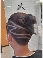 クール ヘアリズム 上田店(COOL Hair rhythm)&nbsp;刈り上げラインアート