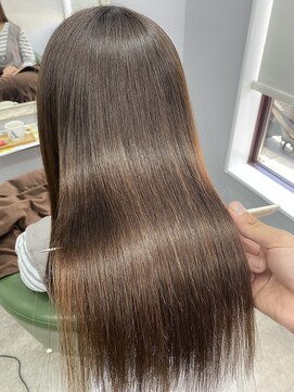 ヘアー アンド ビューティー ザ エフ 西尾店(Hair Beauty the F) 艶髪矯正