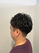 ゴデーレ(GODERE)&nbsp;大人メンズカットパーマスタイル黒髪暗髪ナチュラル刈り上げ