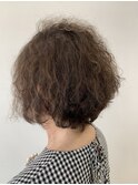 60代 大人ショートボブボリュームアップスパイラルパーマ