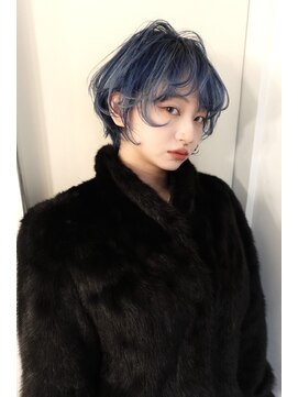 レコ(LECO) ケアブリーチハイトーンブルーカラーマッシュショート