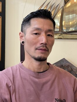 カッティングサロン トップボーイの写真/【メンズ専門店/新照院】得意の似合わせカットで、伸びてきても扱いやすくセットがしやすいスタイルに★