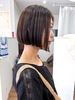 ムク(Muku) パツっとボブ