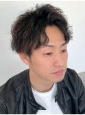 アップバング ツーブロック 眉毛カット ニュアンスパーマ 20代