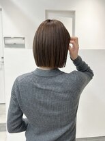 ソア(soa)&nbsp;スタイルよく見える、アゴ下ボブ