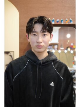 エディ(Edy) メンズセンターパートコンマバング刈り上げ韓国ヘア眉毛カット