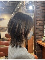 ヘアメイク フレンシア(hair make flencia)&nbsp;立体感際立つ大人ウルフカット【177スタイル】
