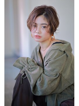 ラべリー 池袋(LOVELEY) ナチュラルボブ ヘアカラー 【池袋】