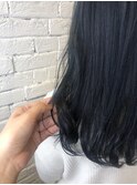 ブルーブラック