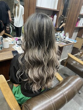 ラフ 難波店(LAFF) #黒髪#ボブルフ#ネビージュ#小顔#ワンレン