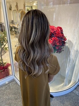 クレア 上大岡(CREA) レイヤーカット×ハイライトカラー