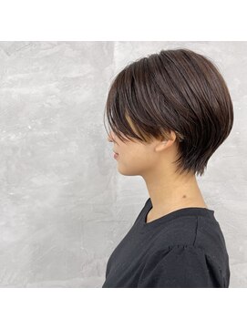 エモ(emo.) インナーハンサムショート