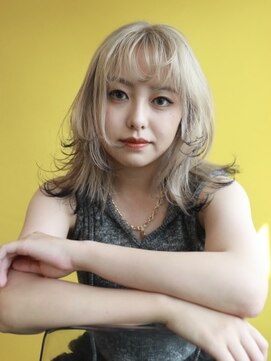 ファンファンバイルー 岐阜(fan fun by Rooo) エンドカラーウルフカット