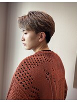 ロンド アンブル 四条烏丸(Lond ambre)&nbsp;萱原大幹 センターパート/眉毛/短髪/メンズカット