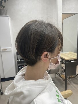 エモ(emo) ショート