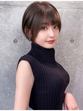 ボンドストーリーノヴァ(Bond Story nova) 丸みナチュラルショート×ミルクティーベージュ