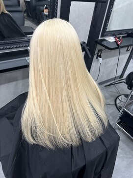 エス 天満扇町(esu) 抜きっぱなしブロンド/ブロンドベージュ/ハイトーンカラー