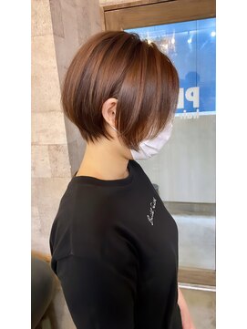 プラグ ヘアーデザイン 大名店(PLUG hair design) ショートボブ/ショートヘア/脱白髪染め/白髪ぼかし/髪質改善