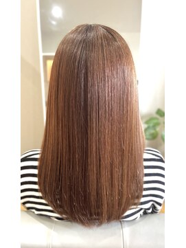 ミニマル(MINIMAL) 極上ツヤ髪ストレート＋カット